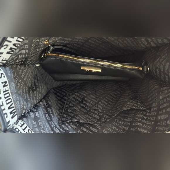 Steve Madden Black & Grey, Repeat Logo Shopper Handbag with removable Extra Bag - Picture 10 of 13